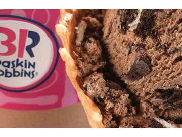 BASKIN-ROBBINS CELEBRATES NATIONAL ICE CREAM MONTH WITH FREE WAFFLE CONE OFFER AND OREO®-INSPIRED FROZEN TREATS