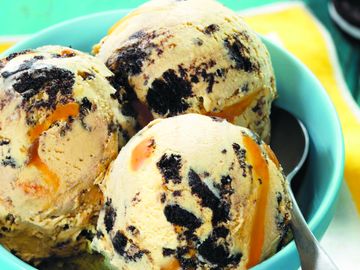 Our Favorite Baskin-Robbins OREO® Cookie-Themed Ice Cream Flavors for National OREO® Day! Our Favorite Baskin-Robbins OREO® Cookie-Themed Ice Cream Flavors for National OREO® Day!