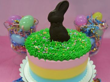 Make Your Holiday Dessert Table Pop with This Bunny Stripe Cake Tablescape from Baskin-Robbins Make Your Holiday Dessert Table Pop with This Bunny Stripe Cake Tablescape from Baskin-Robbins