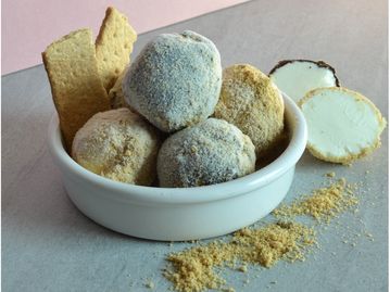 These Cheesecake Bites are Perfect for Celebrating National Cheesecake Day