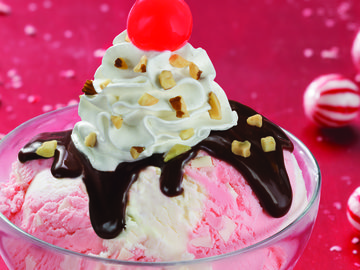 December is Full of Festive Fun at Baskin-Robbins with New Signature Holiday Cakes and Seasonal Flavors