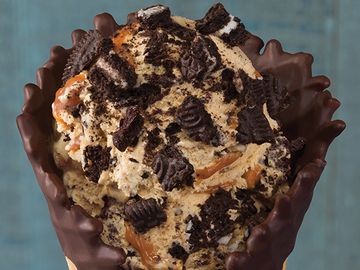 Baskin-Robbins Invites Guests to “Make it Amazing” in April With a Cone and Topping Upgrade for Only $1 Baskin-Robbins Invites Guests to “Make it Amazing” in April With a Cone and Topping Upgrade for Only $1