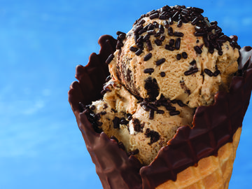 Beat the Heat this August with Baskin-Robbins’ OREO® Mudslide