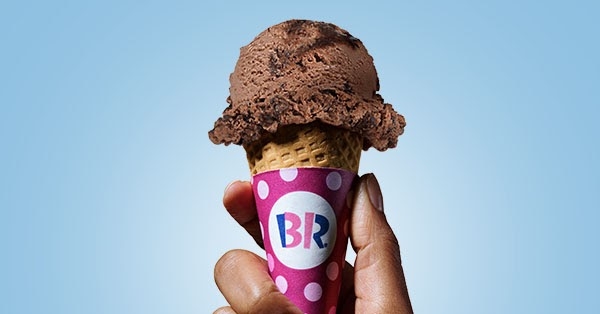 The Story Behind Baskin-Robbins’ New Non-Dairy Salted Fudge Bar 