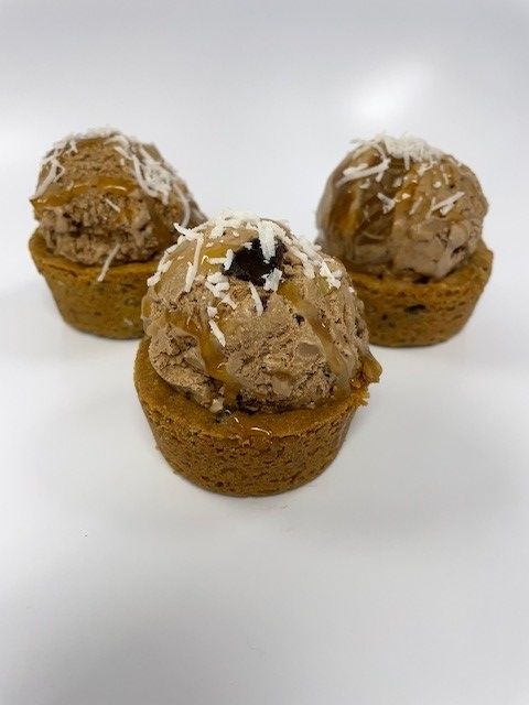 Celebrate International Chocolate Day with these Decadent German Chocolate Cake Recipes 