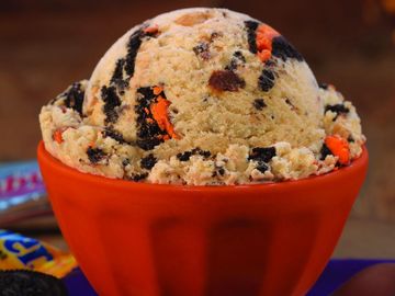 Trick OREO Treat Trick OREO Treat