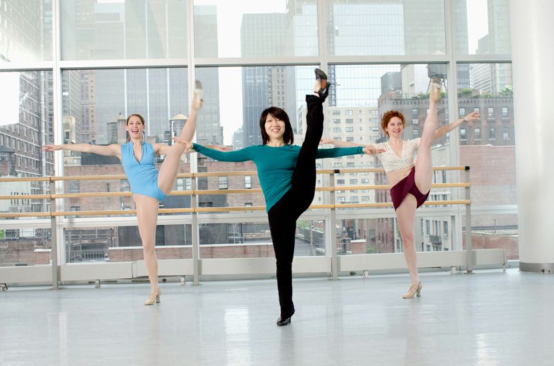 Jazz class at Ailey Extension