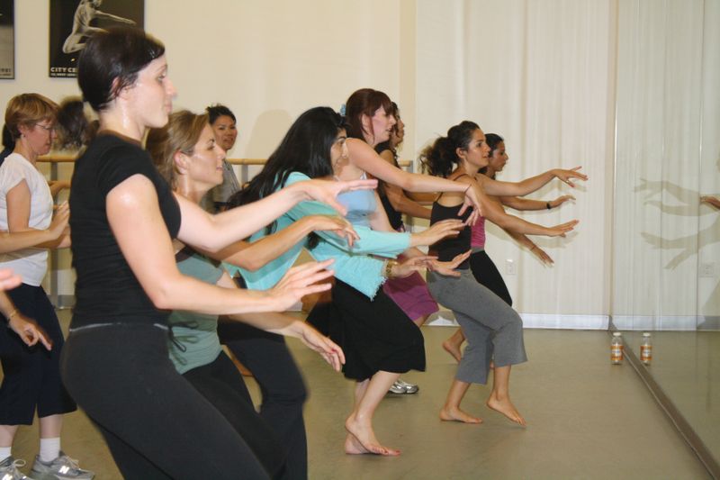 Masala Bhangra class at Ailey Extension