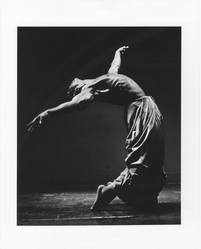 Alvin Ailey in Alvin Ailey's Hermit Songs. Photo by Jack Mitchell. (©) Alvin Ailey Dance Foundation, Inc. and Smithsonian Institution