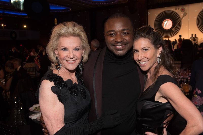 Artistic Director Robert Battle with Elaine and Gillian Wynn