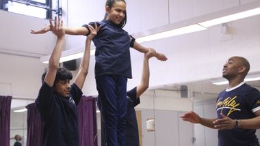 AIE Teaching Artist Cedric Green leads AileyDance Kids at Dual Language Middle School