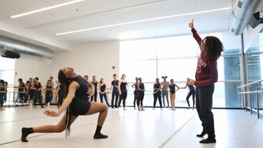Lisa Willingham leads Horton at Ailey Experience in DC 2020. Photo by Jonathan Hsu