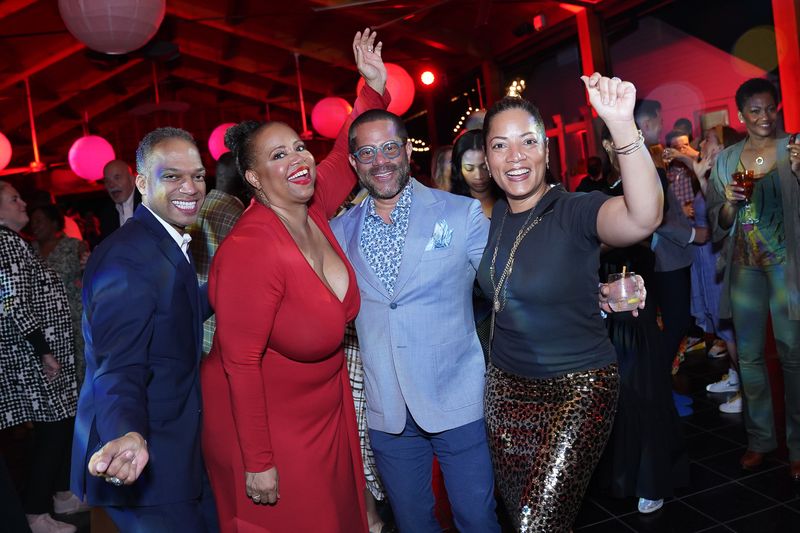 Brandon Todd, Gala Vice Chair Nicole Venable and guests at Ailey's 2022 DC Gala dinner. Photo by Tony Powell