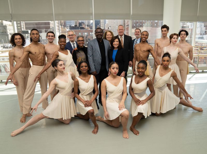 Governor Hochul, Robert Battle, Bennett Rink, Melanie Person and students of The Ailey School Performance Group at the announcement for the I Love NY Black Travel initiative