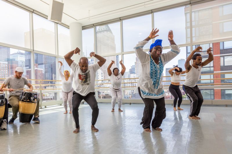 Afro Cuban with La Mora at Ailey Extension. Photo by Whitney Browne