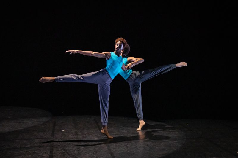 Ailey Fordham BFA Students in Through Moving Barriers by Winston Dynamite Brown. Photo by Danica Paulos