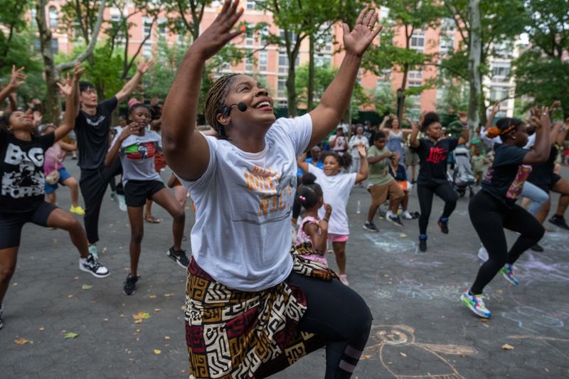 AIE's Sherece Hill leading a West African Workshop at Jackie Robinson Park, Ailey Moves NYC 2022