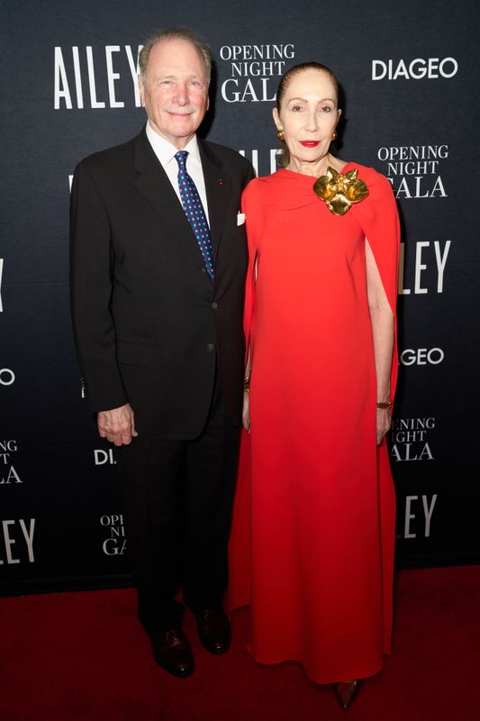 AILEYs Vice Chairmen Arthur J. Mirante and Elizabeth Mirante