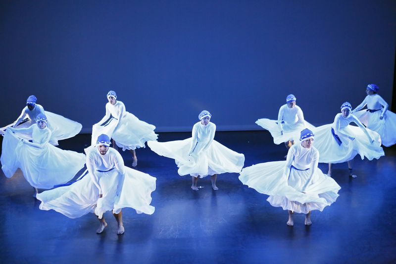 Cuban Modern Dance Technique World Dance Celebration Performance 2024 at Ailey Extension. Photo by Donna Ward