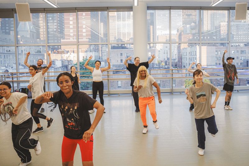 Hip Hop at Ailey Extension with TweetBoogie. Photo by Danica Paulos