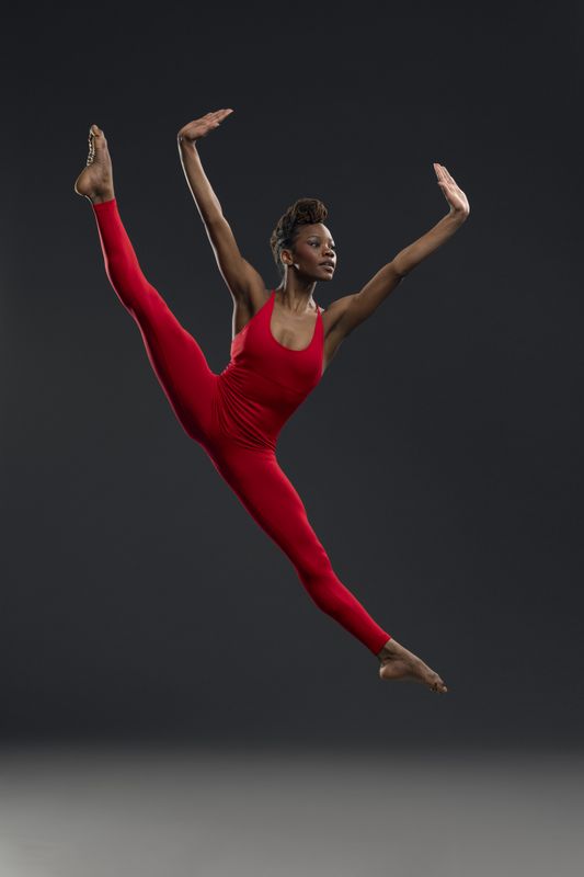 Student from The Ailey School Professional Division. Photo by Nir Arieli