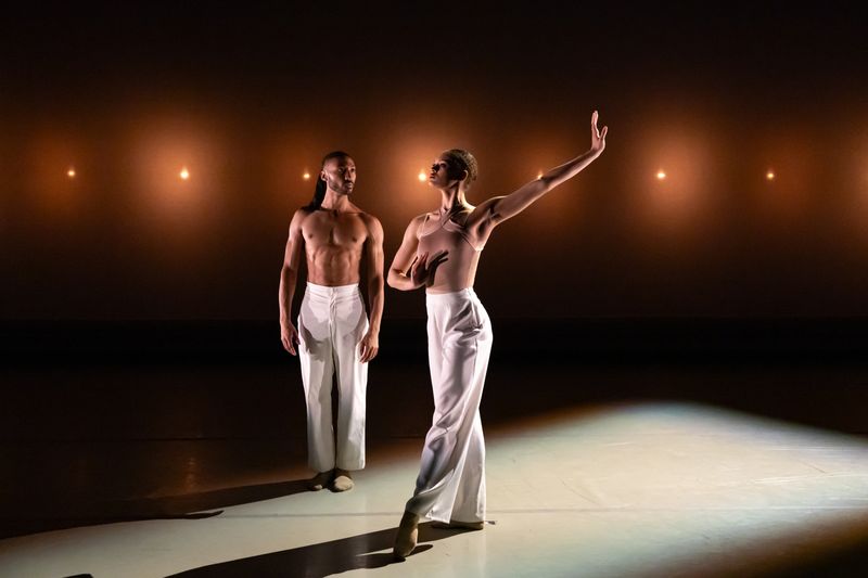 Ailey II's Xhosa Scott and Jordyn White in Francesca Harper's Luminous. Photo by Danica Paulos