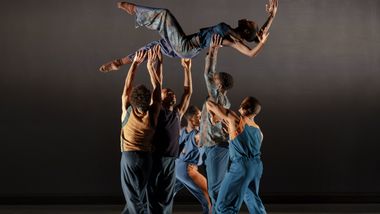 Alvin Ailey American Dance Theater in Matthew Neenan's Difference Between