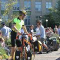 Medical students bike across Oregon to raise awareness of rural health challenges