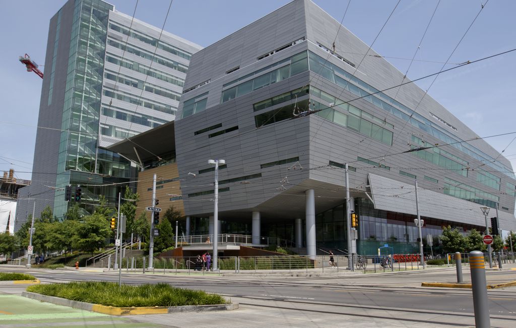Robertson Life Sciences Building