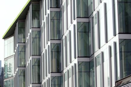 Knight Cancer research building