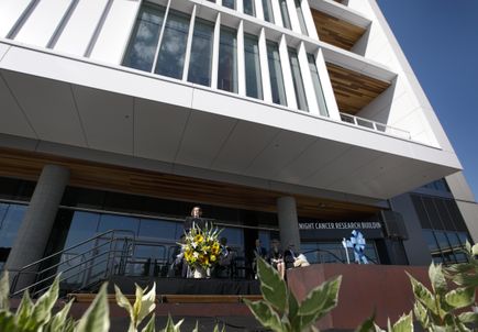 Knight Cancer Research Building