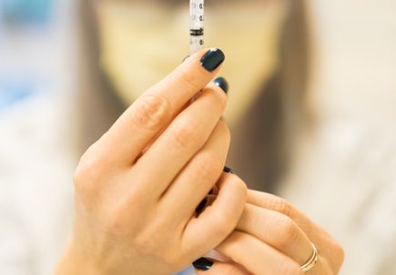 OHSU staff receive COVID-19 vaccine