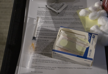 COVID vaccine clinic for community health workers