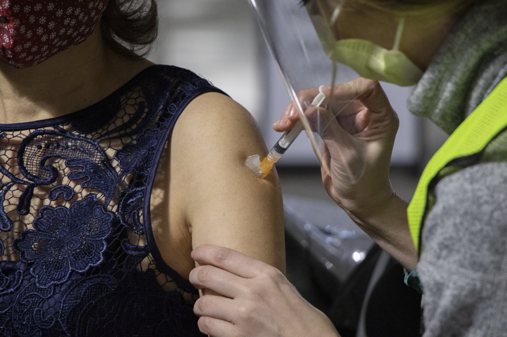 COVID vaccine clinic for community health workers