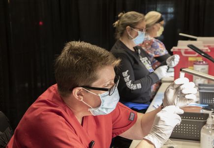 COVID-19 Vaccination at Oregon Convention Center 