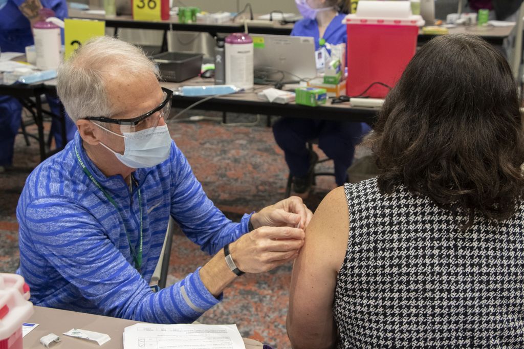 COVID-19 Vaccination at Oregon Convention Center 