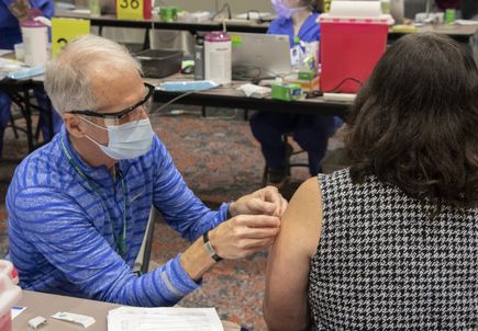 COVID-19 Vaccination at Oregon Convention Center 