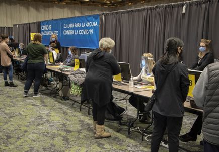COVID-19 Vaccination at Oregon Convention Center 