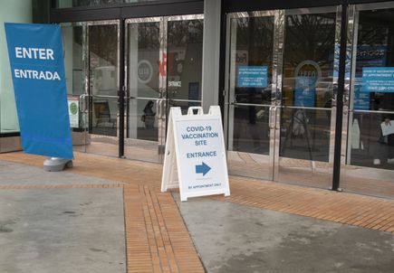 COVID-19 Vaccination at Oregon Convention Center 