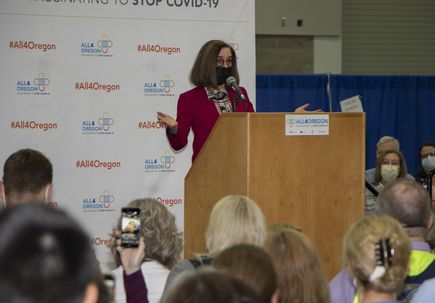 Governor Visits All4Oregon COVID-19 Vaccination Site