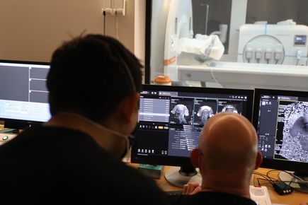 High-frequency ultrasound surgery