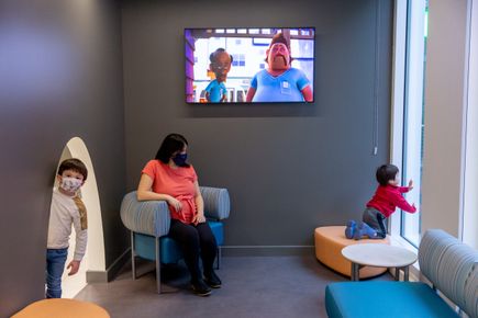 2021_1_CEI_valls_ElksChildrensEyeClinic_598