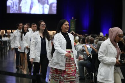 20220812 OHSU SoM White Coat 2026 3