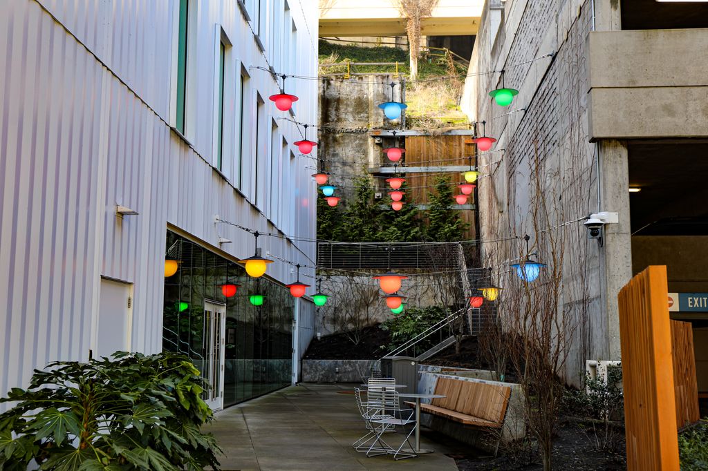 Patio of OHSU Elk's Children's Eye Clinic