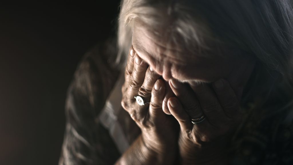 Los pacientes con cobertura de Medicare Advantage, que alcanza a 28 millones de estadounidenses a través de planes de seguro médico con el respaldo de Medicare, tienen acceso a una red muy reducida de psiquiatras, según una investigación encabezada por la Dra. Jane Zhu, de Oregon Health & Science University. (Getty Images)