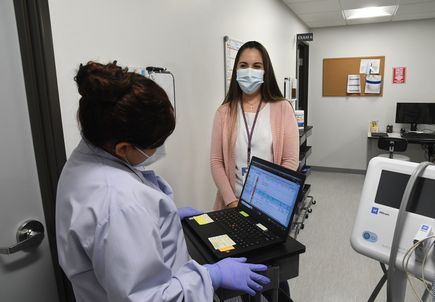 11 proyectos reciben fondos del OHSU Knight Cancer Institute para abordar necesidades locales en relación con el cáncer en todo el estado