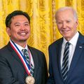 El Presidente Biden reconoce al Dr. David Huang, Ph.D.