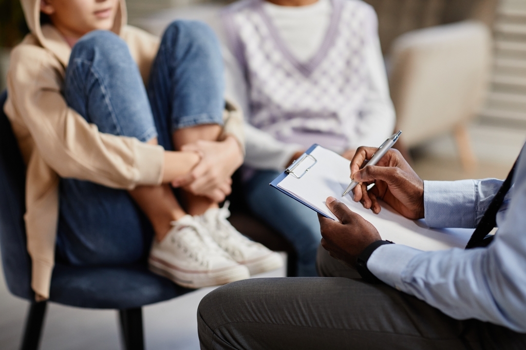 Las opciones de tratamiento residencial para las adicciones en adolescentes estadounidenses son escasas y costosas