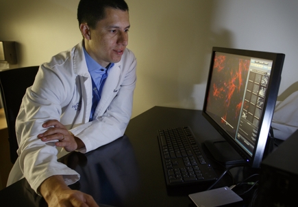 Bertassoni lab: Creating artificial blood vessels