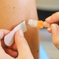 Cambiar de brazo mejora la efectividad de las vacunas de dos dosis sugiere un estudio de OHSU